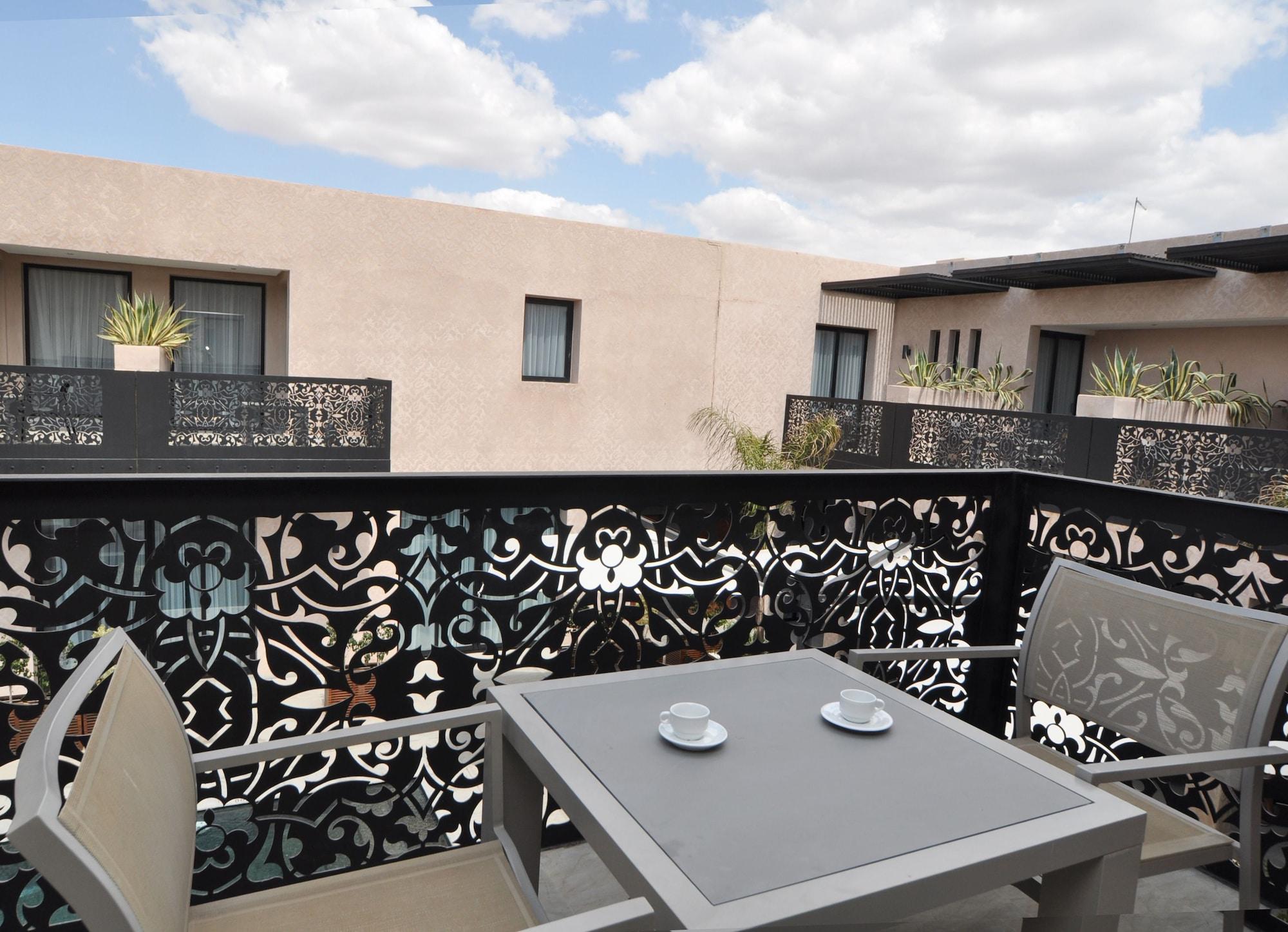 Cesar & Hotel 5*